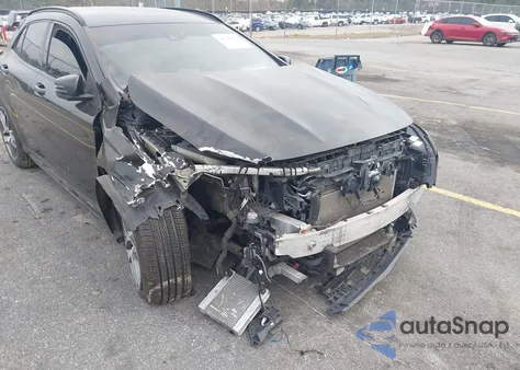 2015 Mercedes-Benz Gla 45 Amg 4Matic z USA, uszkodzony, nr VIN WDDTG5CB0FJ046116